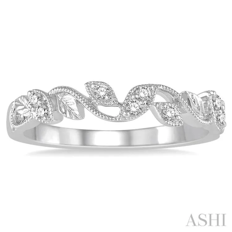 1/10 Ctw Leaf Motif Round Cut Diamond Wedding Band in 14K White Gold