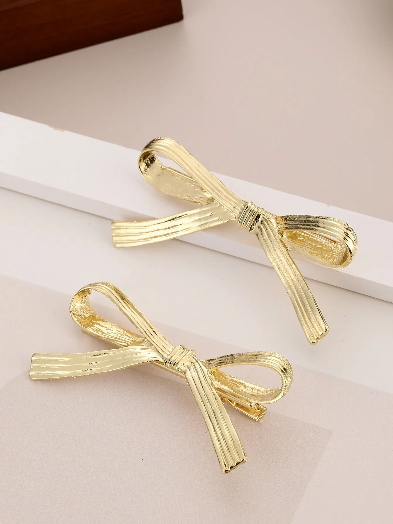 2pcs Gold-tone Metallic Bow Hair Clip for Women Barrette Styling Hair