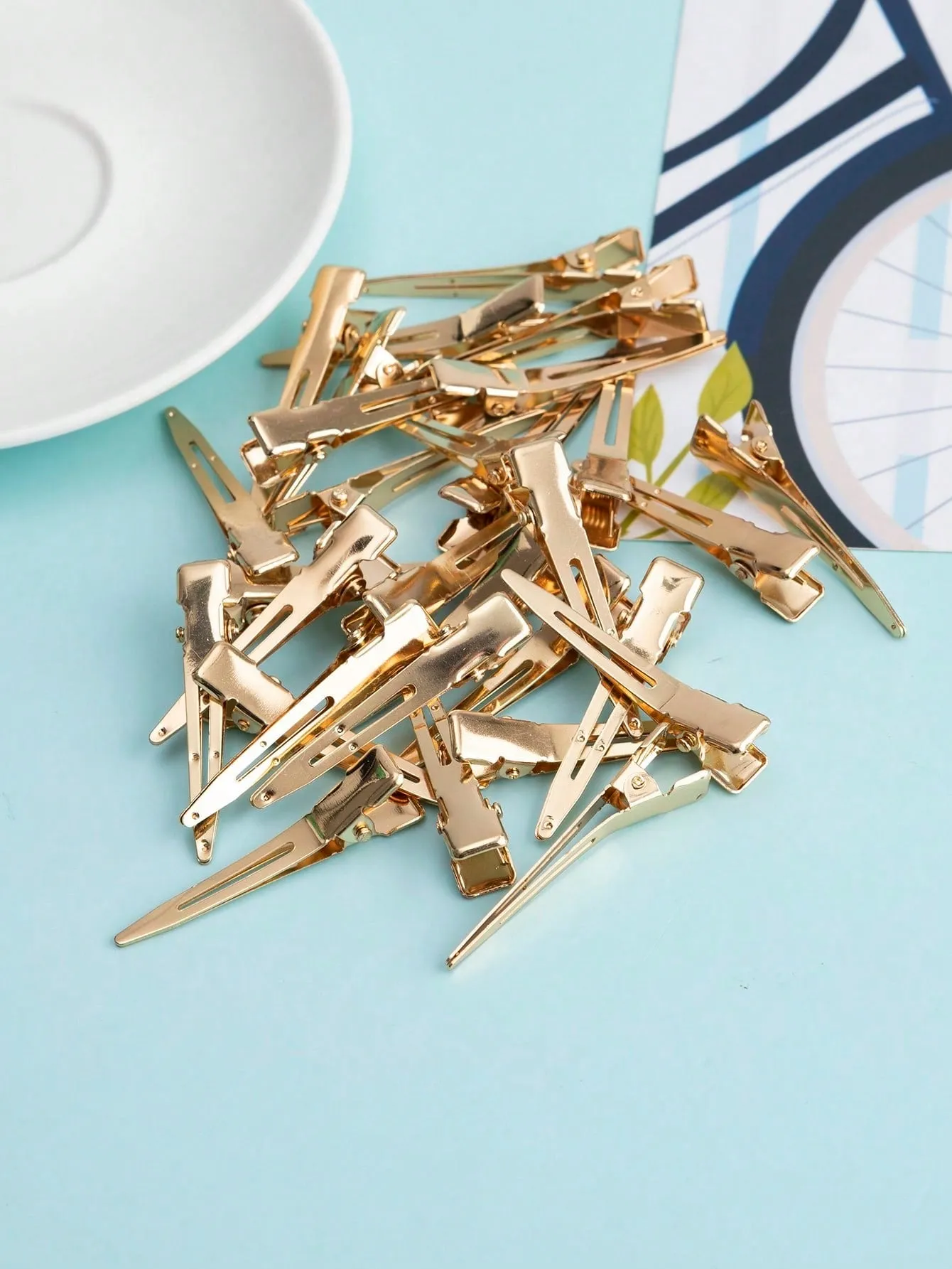 30pcs Simple Metallic Bobby Pins for Women Barrette Styling Hair Accessories