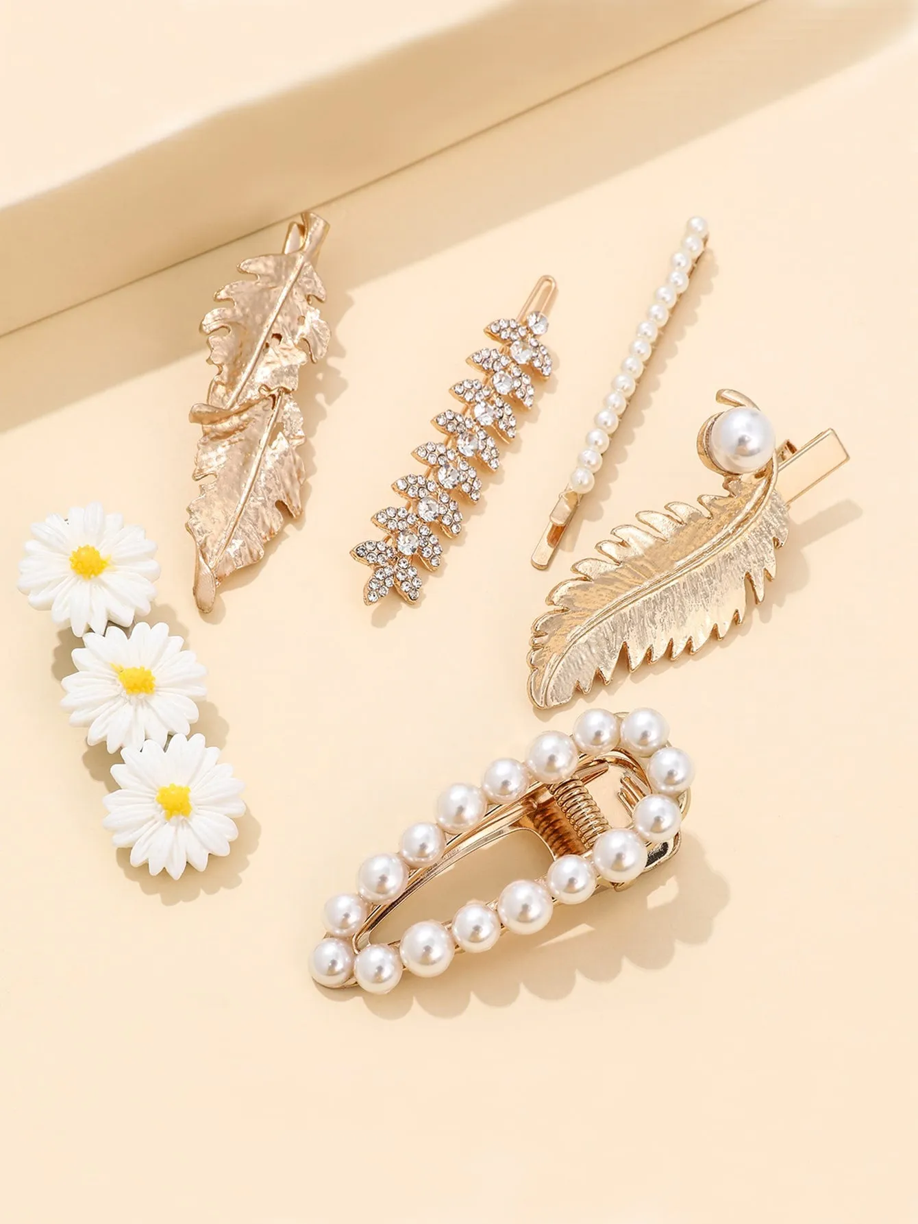 6pcs Faux Pearl Feather and Flower Decor Hair Clip for Women Barrette Styling