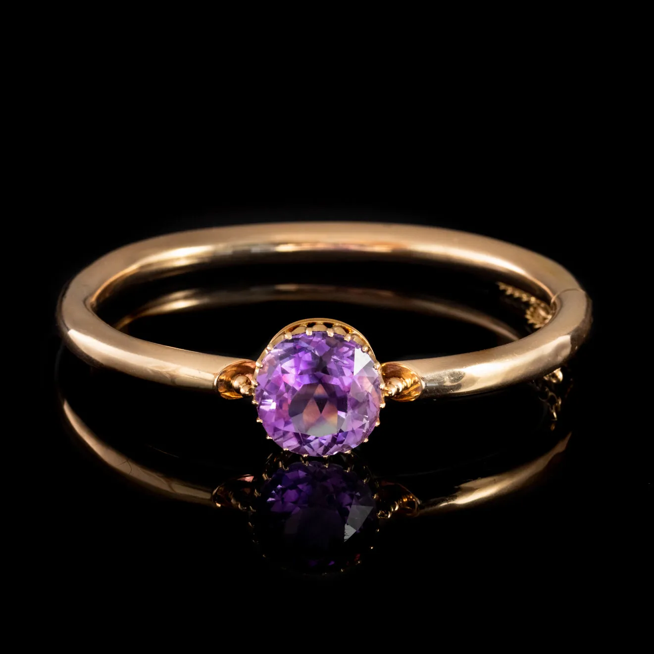 Antique Victorian Amethyst Bangle 8Ct Amethyst 18Ct Rose Gold Circa 1880