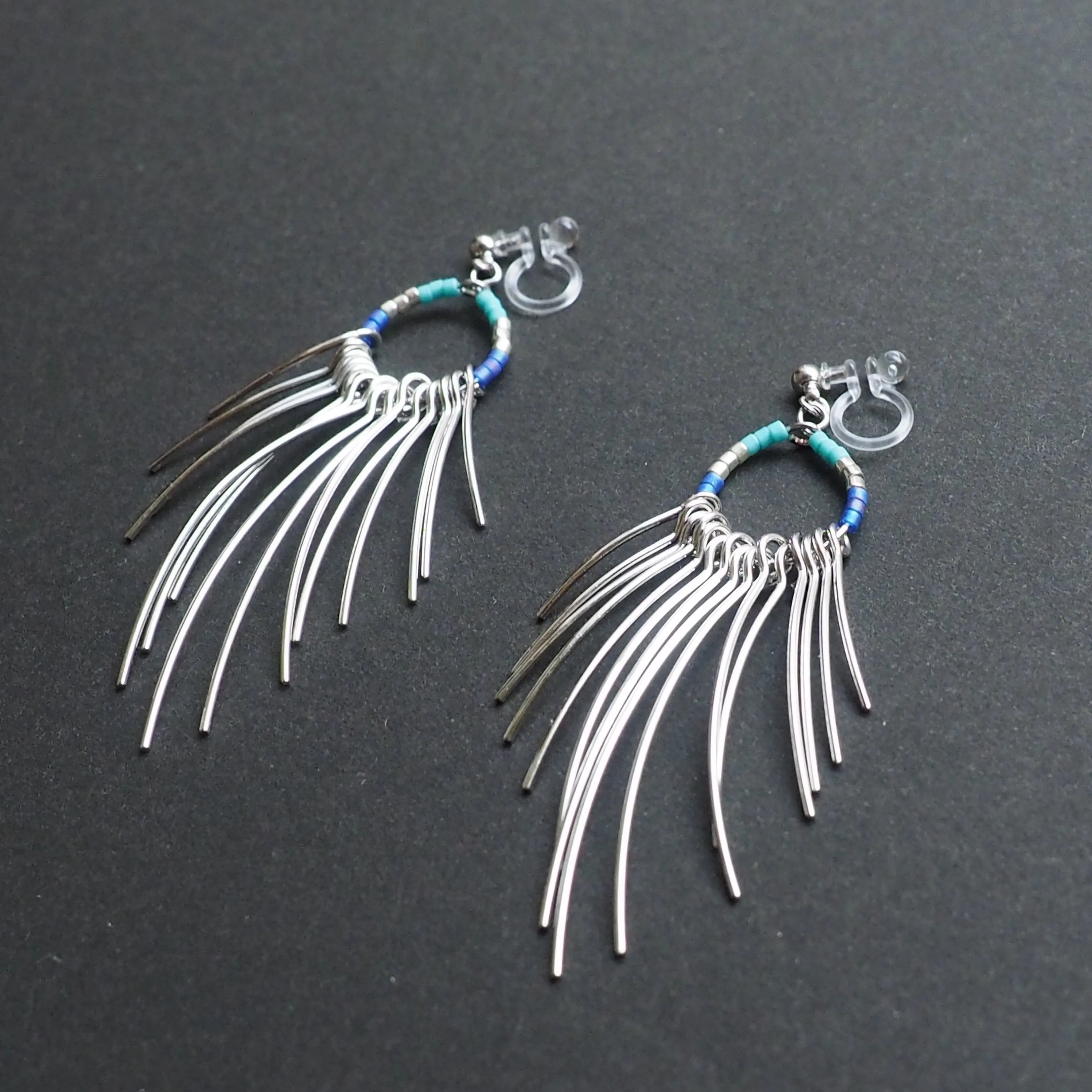 Gradated Fringe invisible clip on earrings ( Silver tone )