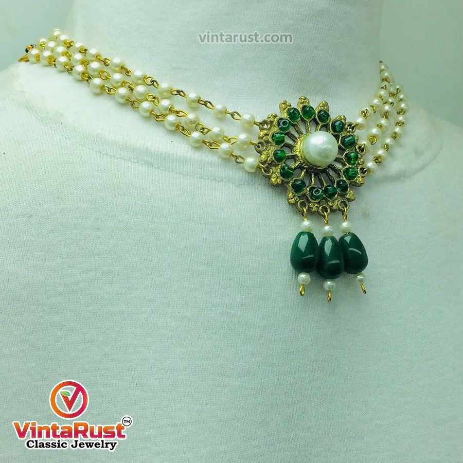 Green Stone and White Pearls Jewelry Set