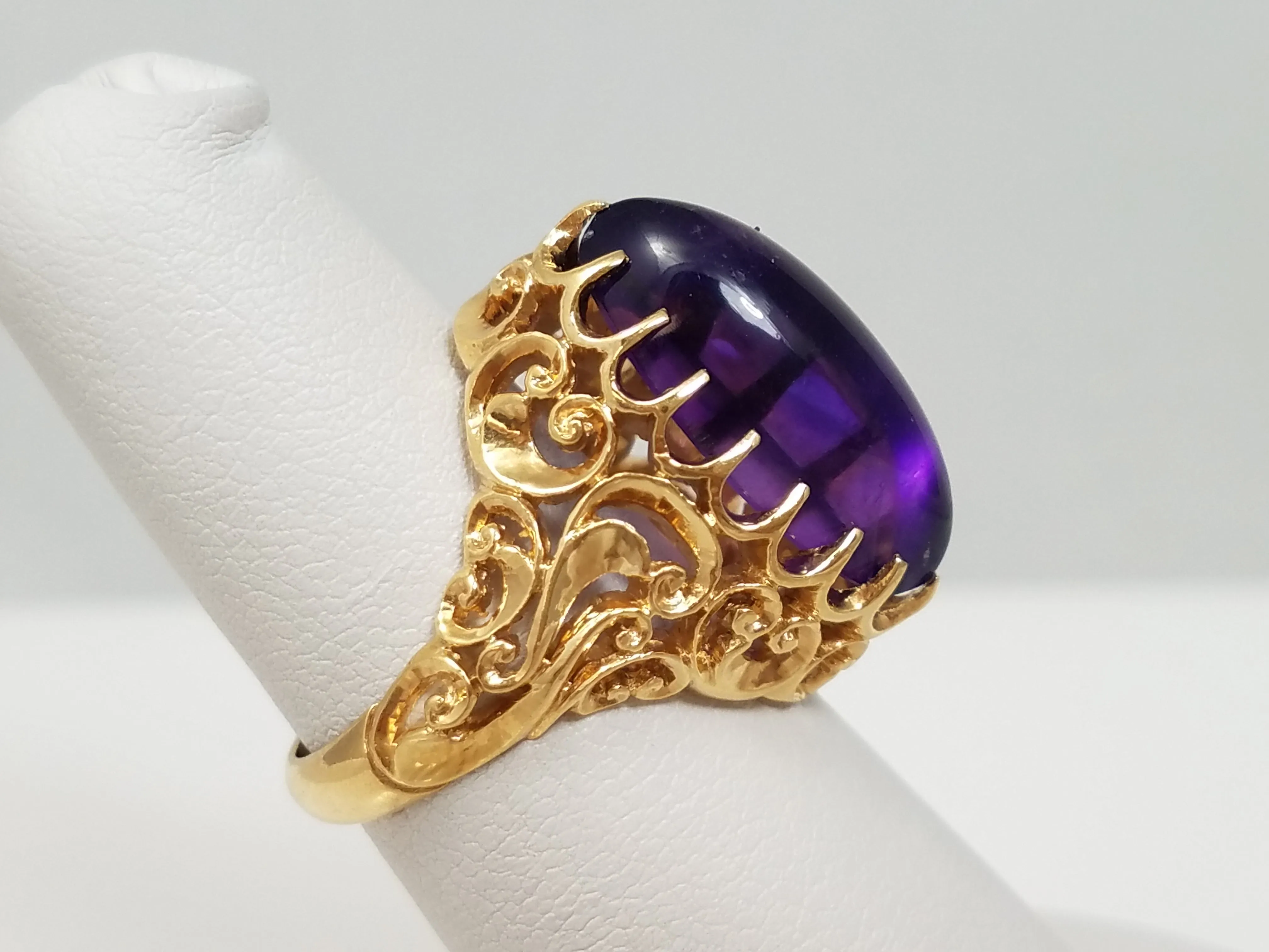 Vibrant 18k Yellow Gold Natural Amethyst Custom Ring