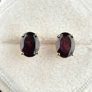 Vintage 14K Gold Amethyst Stud Earrings