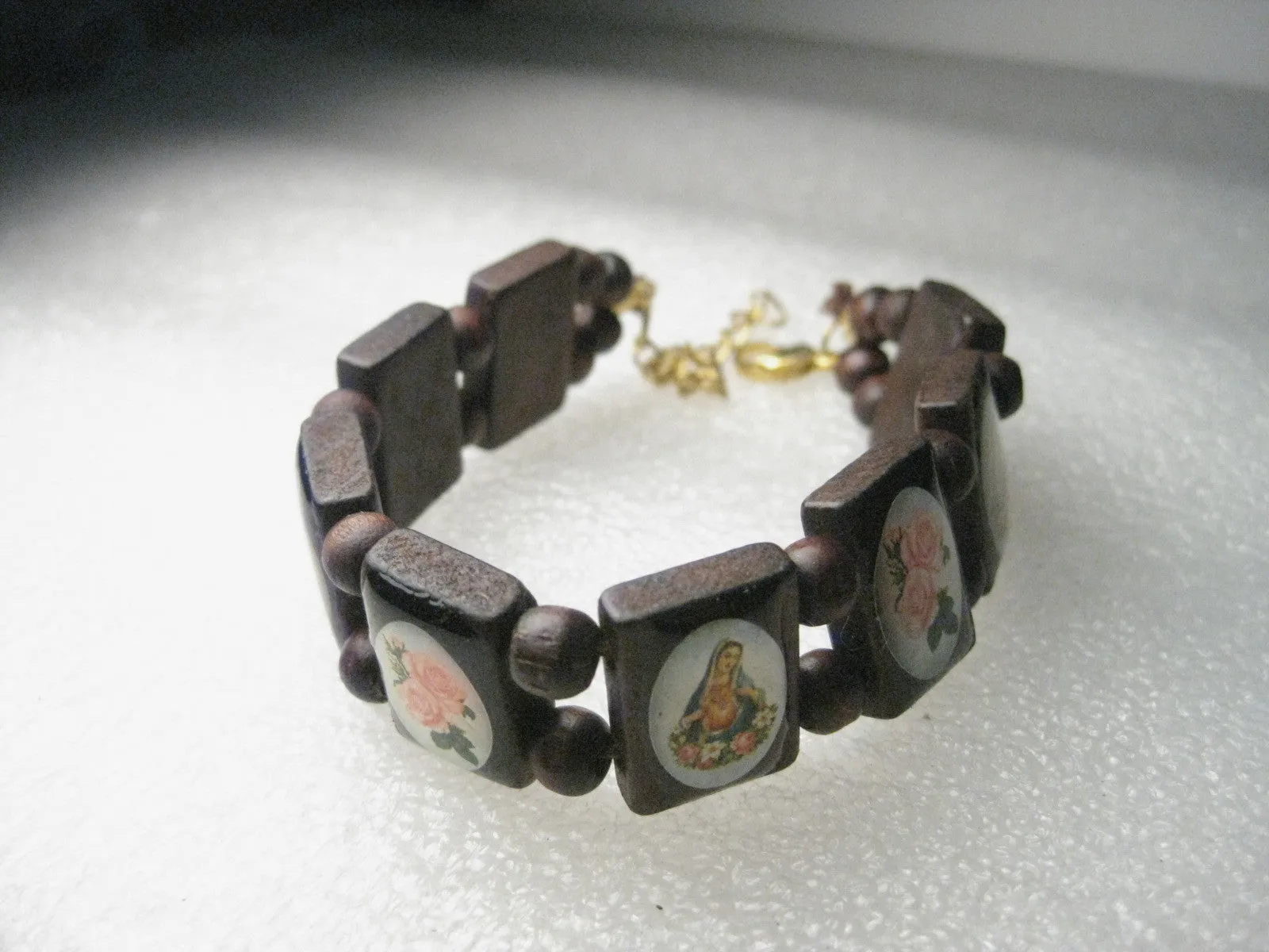 Wooden Inlaid Blessed Mother, Madonna Wooden Bracelet, 7.5", Pink Rose Accents, with extender chain